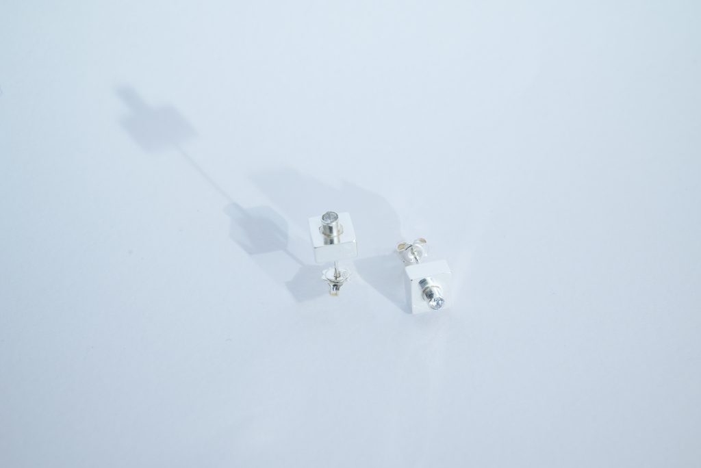 EARRINGS_1